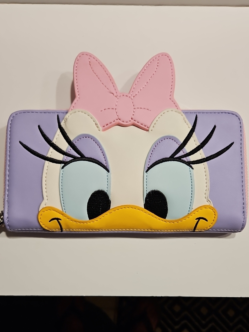 Disney Loungefly  Daisy Duck Face Zip Wallet - Pink, Lavender & Yellow NWOT